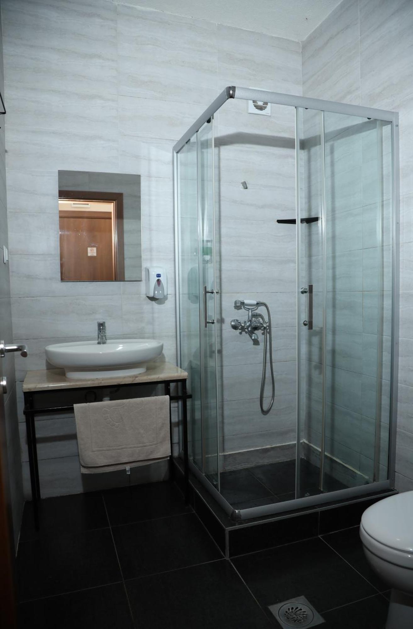 Kokino Winery Hotel Kumanovo Room photo